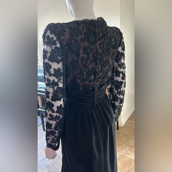 Mignon Black Lace Maxi Long Sleeve Evening Dress Size 6 - Picture 5 of 10